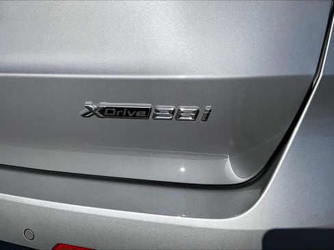 Certified 2025 BMW X1 xDrive28i image 8