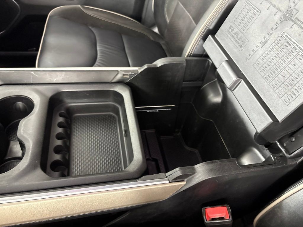 Used 2021 RAM 1500 Laramie RWD image 50