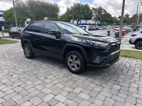 Used 2024 Toyota RAV4 XLE FWD image 16