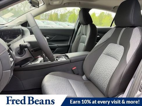 New 2026 Nissan Sentra SV w/ SV Convenience Package FWD image 13