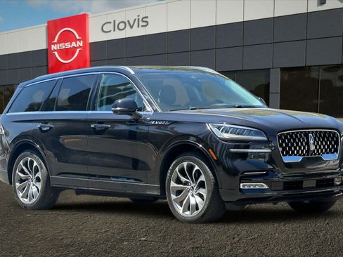 Used 2022 Lincoln Aviator Grand Touring w/ Class IV Trailer Tow Package AWD/4WD image 10