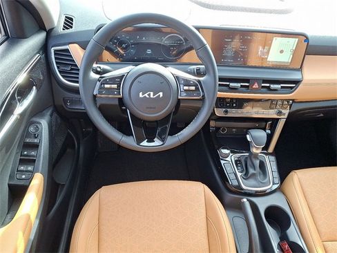 New 2026 Kia Seltos EX image 7