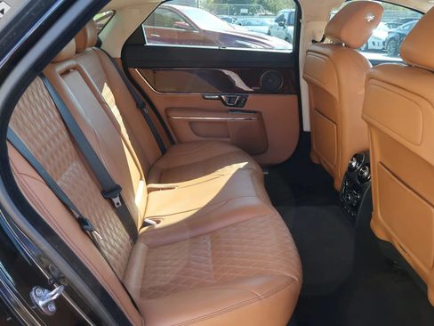 Used 2017 Jaguar XJ L Portfolio AWD/4WD image 23