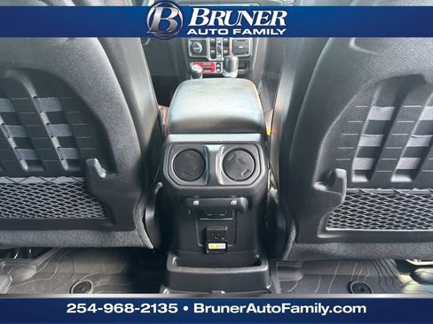 Used 2023 Jeep Wrangler Unlimited Rubicon w/ Xtreme 35 Tire Package image 18