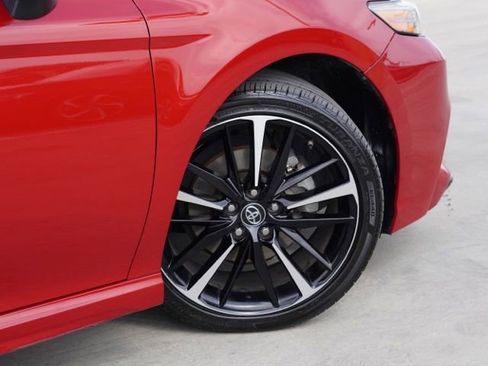 Used 2019 Toyota Camry XSE w/ Driver Assist Package FWD image 8