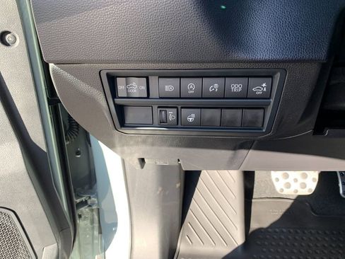 New 2026 Toyota Tundra SR5 AWD/4WD image 30