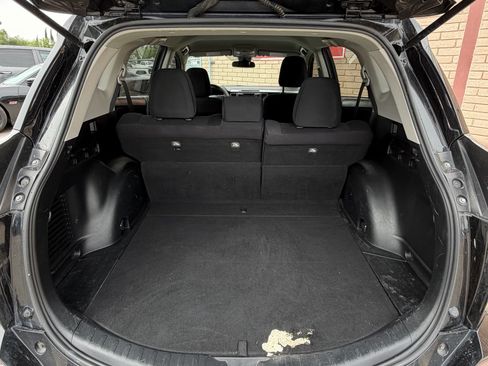 Used 2017 Toyota RAV4 LE w/ All Weather Liner Package AWD/4WD image 6