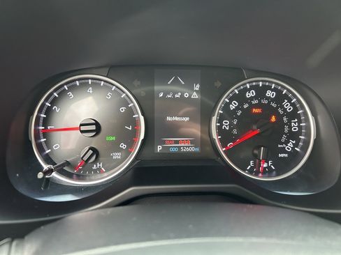 Used 2025 Toyota RAV4 XLE image 17