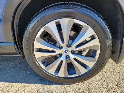 Used 2021 Subaru Ascent Touring w/ Popular Package #2A image 11