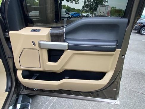 Used 2021 Ford F450 4x4 Crew Cab Super Duty image 38