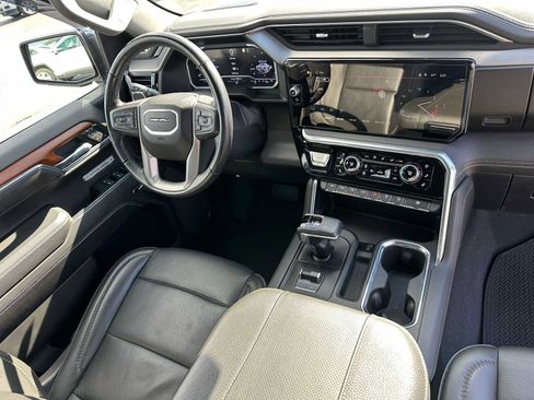 Used 2023 GMC Sierra 1500 Denali w/ Technology Package image 11