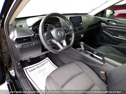 Used 2020 Nissan Altima 2.5 S FWD image 13