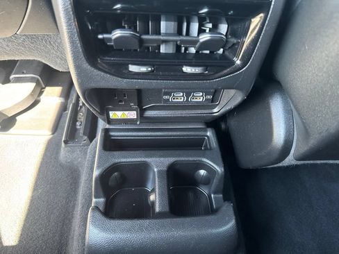 Used 2023 Jeep Grand Cherokee L Laredo AWD/4WD image 26