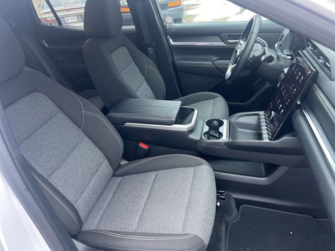 Certified 2025 GMC Terrain Elevation image 37