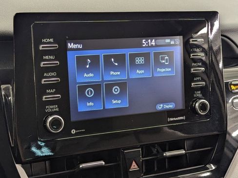 Used 2022 Toyota Camry SE image 23