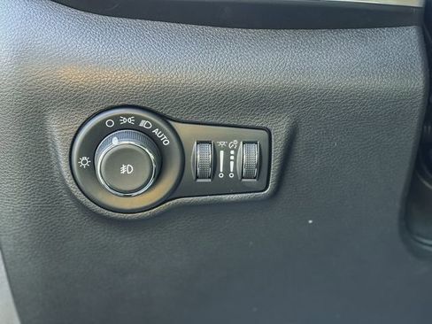 New 2025 Jeep Compass Latitude w/ Convenience Group AWD/4WD image 46