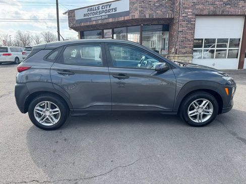Used 2019 Hyundai Kona SE image 18