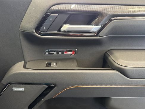 New 2026 GMC Sierra 1500 AT4 w/ AT4 Premium Package AWD/4WD image 18