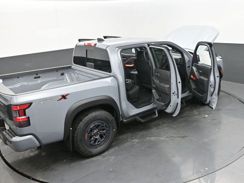 New 2025 Nissan Frontier Pro-X image 42