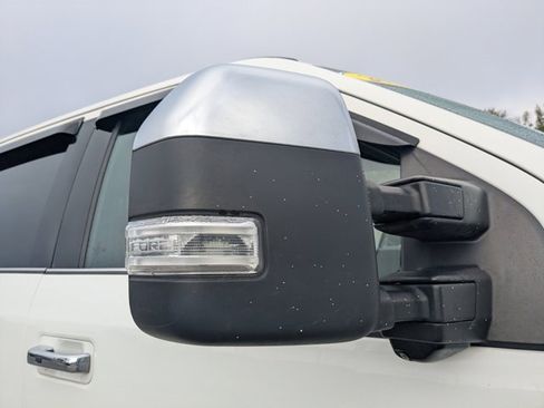 Used 2021 Ford F350 Platinum image 13