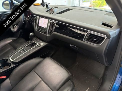 Used 2017 Porsche Macan AWD/4WD image 13