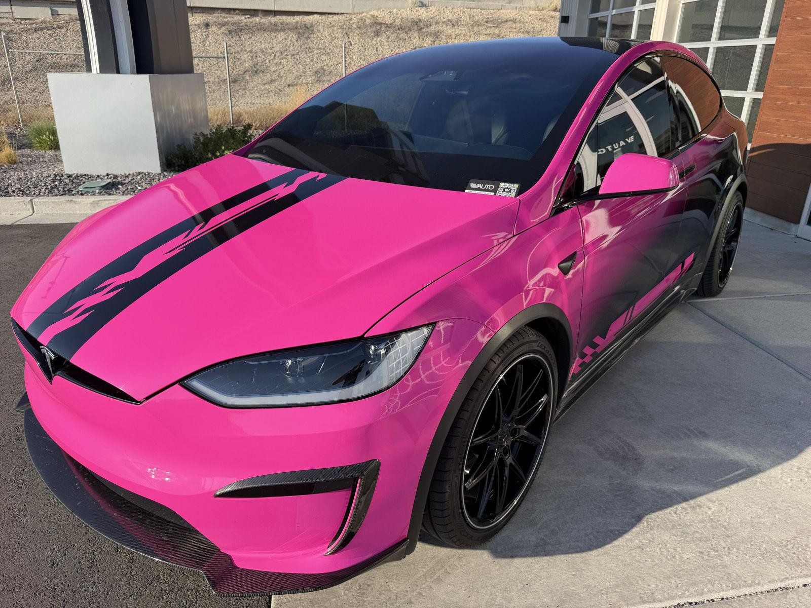 Used 2025 Tesla Model X AWD/4WD image 4
