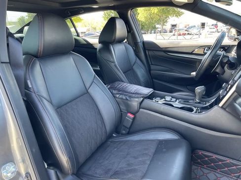 Used 2023 Nissan Maxima SR w/ Sport Mat Group FWD image 28