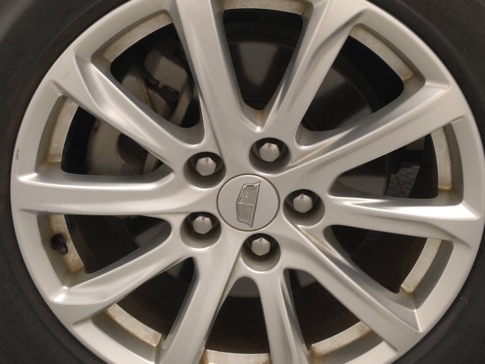 Used 2019 Cadillac XT4 Luxury FWD image 31