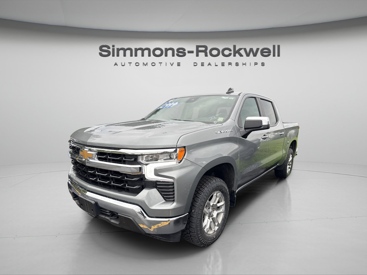 Used 2024 Chevrolet Silverado 1500 LT AWD/4WD image 1