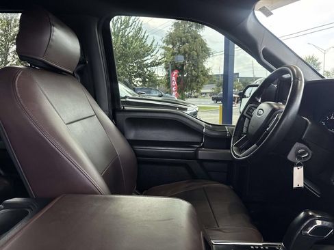 Used 2019 Ford F150 XLT w/ Equipment Group 302A Luxury AWD/4WD image 14
