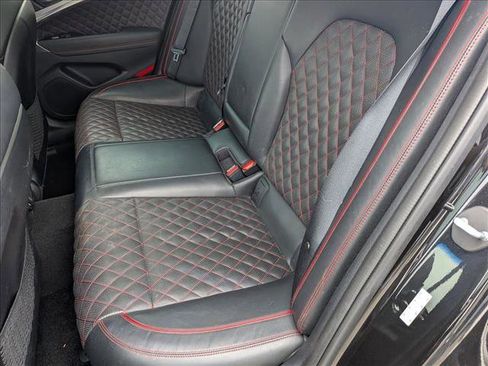 Used 2019 Genesis G70 2.0T Advanced w/ Sport Package image 19