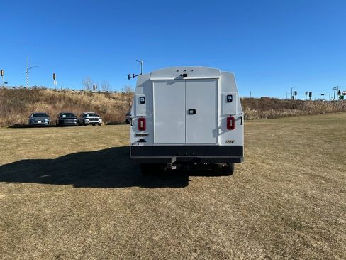 New 2026 Ford F350 XL w/ XL Chrome Package AWD/4WD image 7