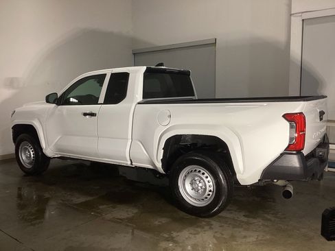 Used 2025 Toyota Tacoma SR w/ Towing Package image 14