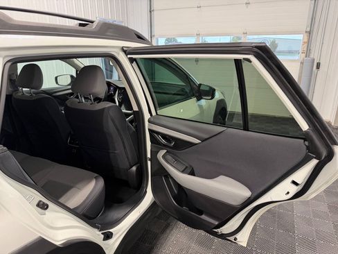 Used 2023 Subaru Outback Premium AWD/4WD image 11