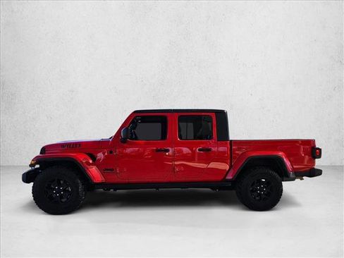 Used 2021 Jeep Gladiator Willys image 8