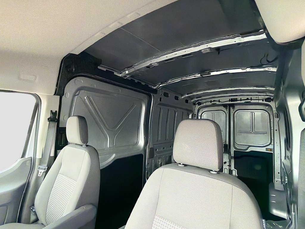 New 2026 Ford Transit 250 148 Medium Roof RWD image 22
