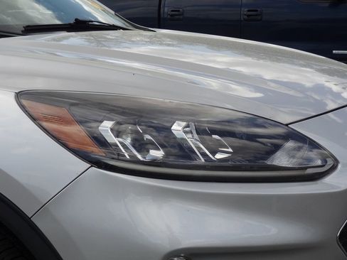 Used 2020 Ford Escape SEL image 14