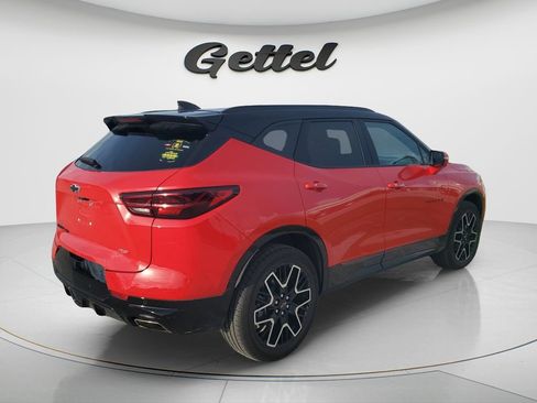 Used 2024 Chevrolet Blazer RS w/ Driver Confidence II Package AWD/4WD image 3