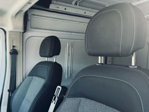 Used 2021 RAM ProMaster 2500 image 10