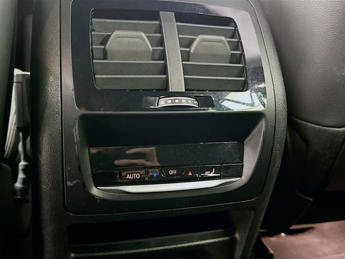 Used 2024 BMW X3 xDrive30i image 28