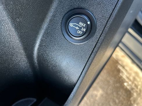 Certified 2023 Chevrolet Equinox LT image 23