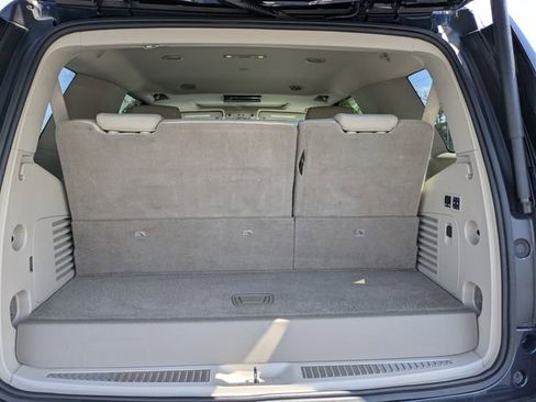 Used 2019 GMC Yukon Denali w/ Denali Ultimate Package image 14