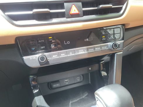 Certified 2024 Kia Seltos SX AWD/4WD image 26