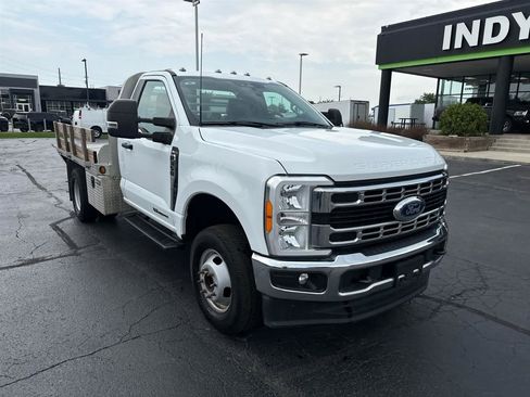 Used 2023 Ford F350 XL w/ Snow Plow Prep Package AWD/4WD image 2