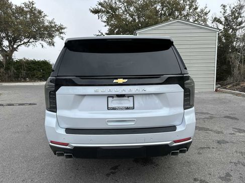 New 2026 Chevrolet Suburban High Country RWD image 5