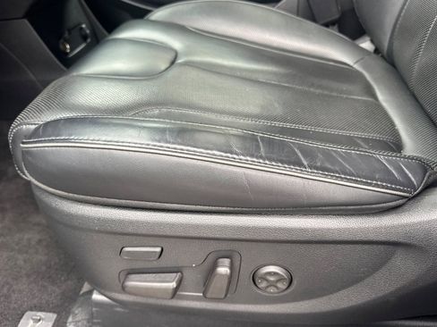 Used 2020 Hyundai Palisade Limited image 14