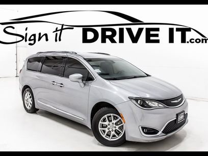 Used 2020 Chrysler Pacifica Touring-L