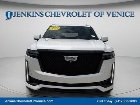 Used 2021 Cadillac Escalade Sport w/ LPO, ONYX Package RWD image 12