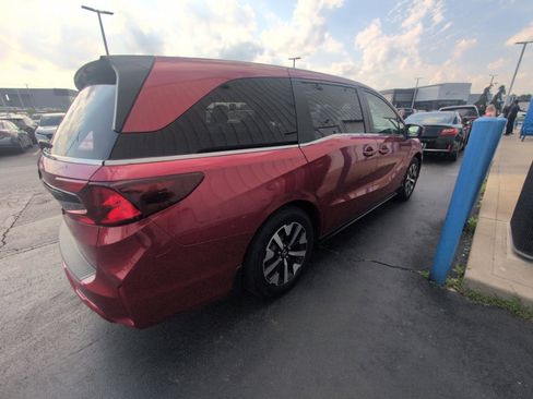 Used 2025 Honda Odyssey EX-L image 19