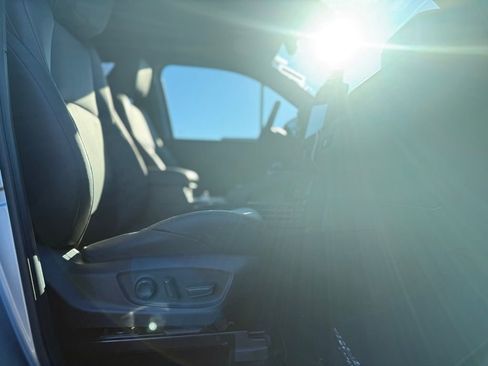 Used 2024 Toyota Tacoma Limited image 20